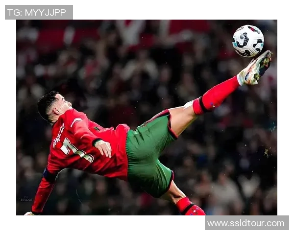 2016年足球明星C罗的辉煌成就与传奇瞬间回顾 2016年足球明星C罗的辉煌成就与传奇瞬间回顾