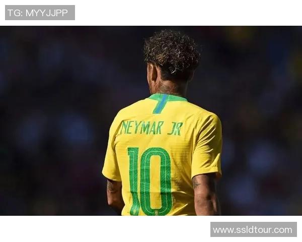 巴西足球历史上的传奇人物与远古明星的辉煌岁月回顾