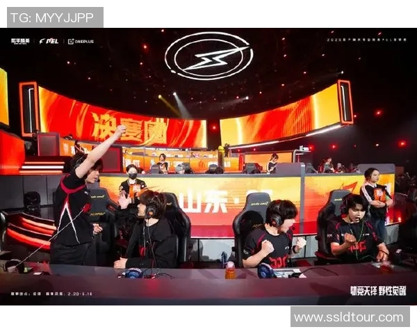 和平精英评论:深入分析JDG在比赛中的节奏把控与失误反思 和平精英评论:深入分析JDG在比赛中的节奏把控与失误反思